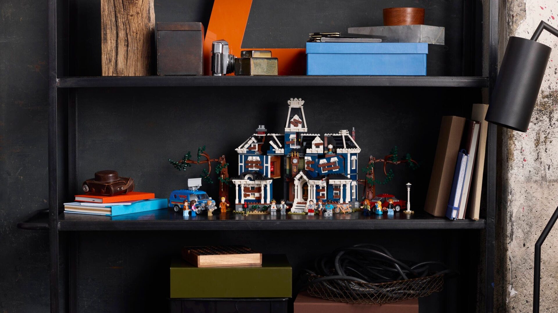 LEGO 11370 Stranger Things: The Creel House – Bild 11
