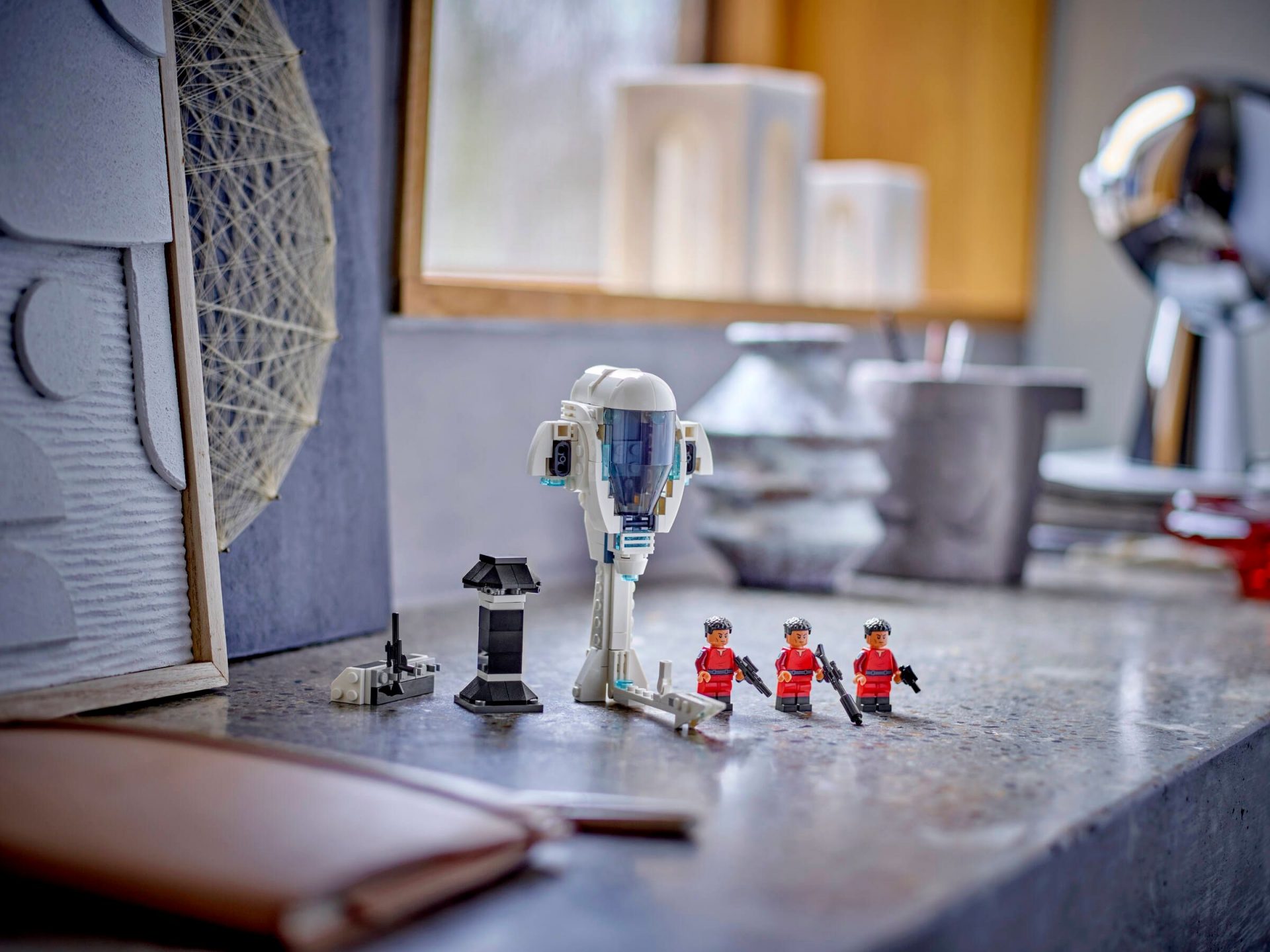 LEGO 40765 Ausbildungszentrum auf Kamino – Bild 3