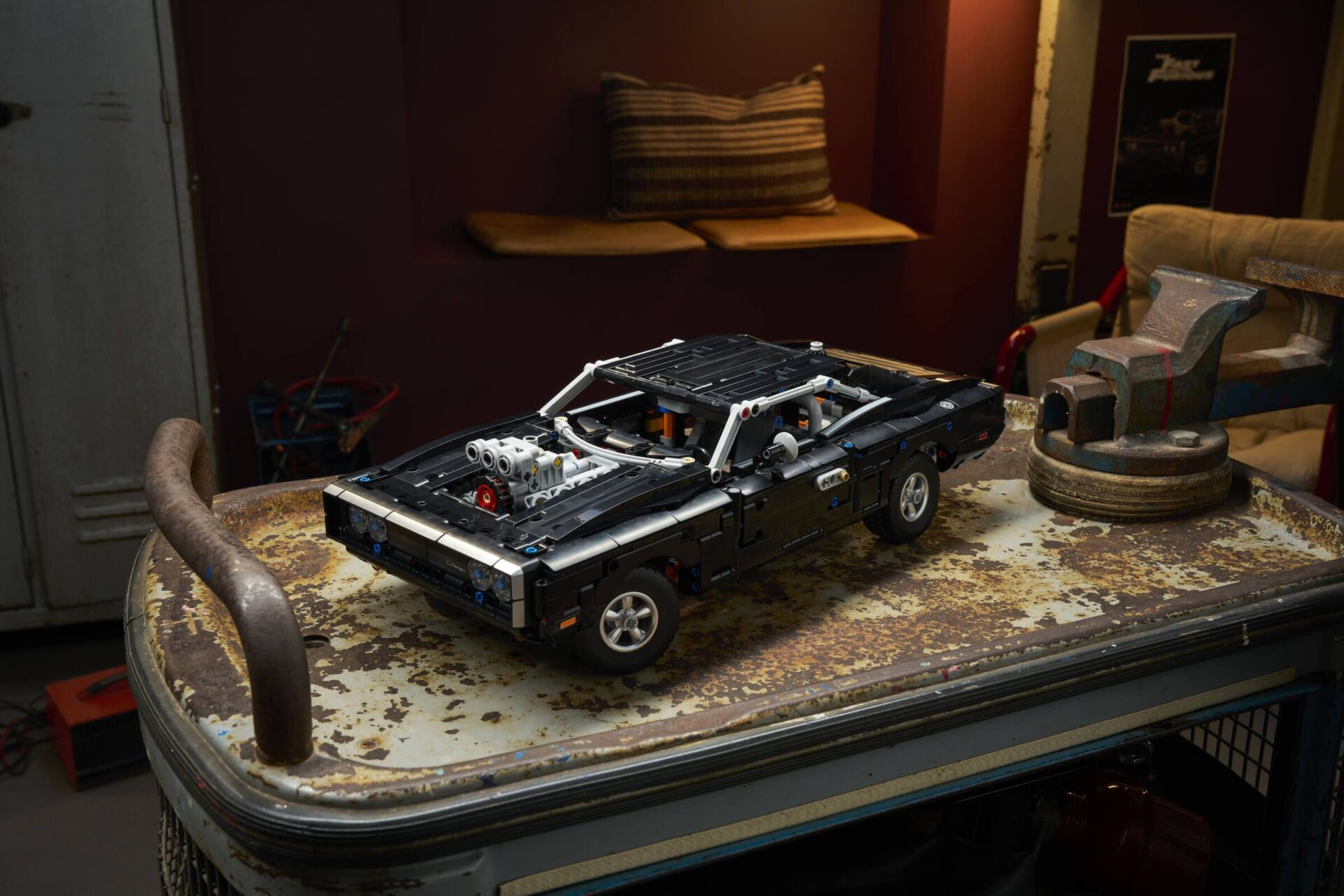 LEGO 42231 Fast and Furious Dodge Charger R/T Auto – Bild 9
