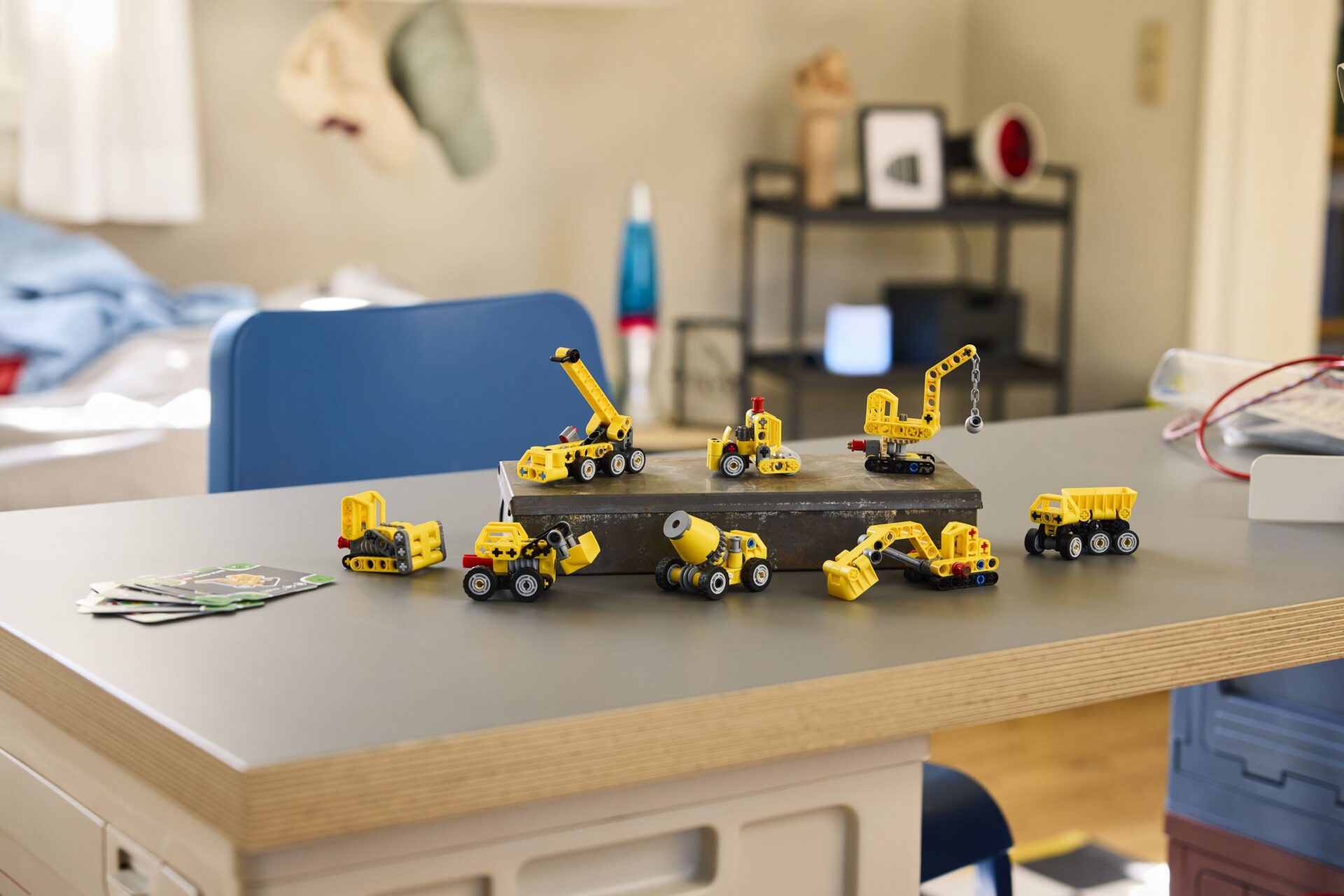 LEGO 42233 Mächtige Maschinen – Bild 7