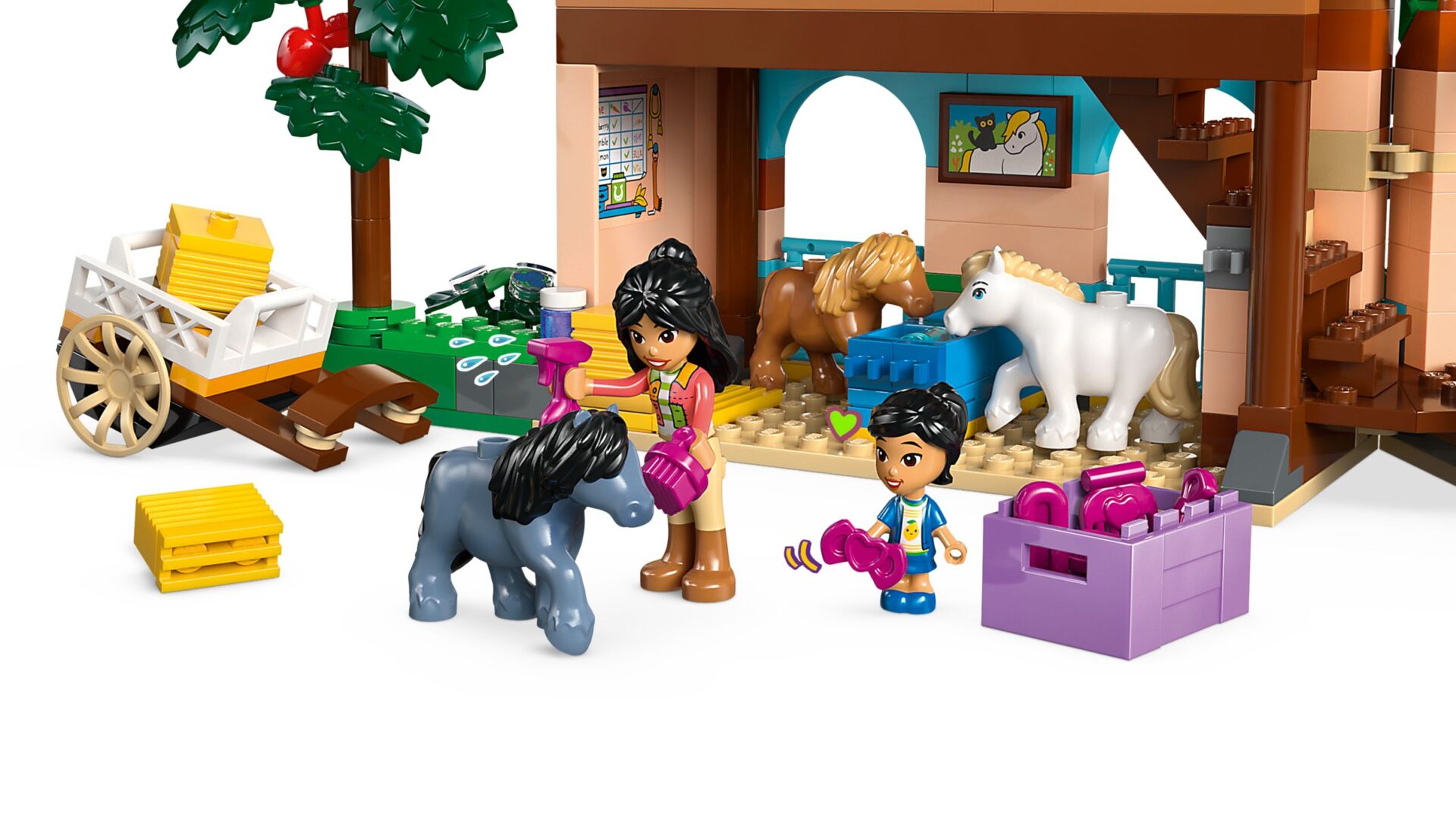 LEGO 42654 Ponyhof & Stall – Bild 6
