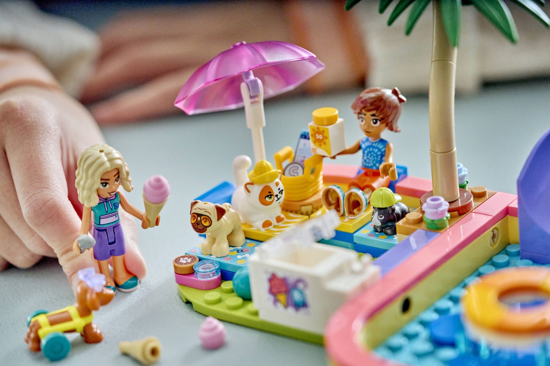 LEGO 42676 Lustiger Tag im Wasserpark – Bild 9