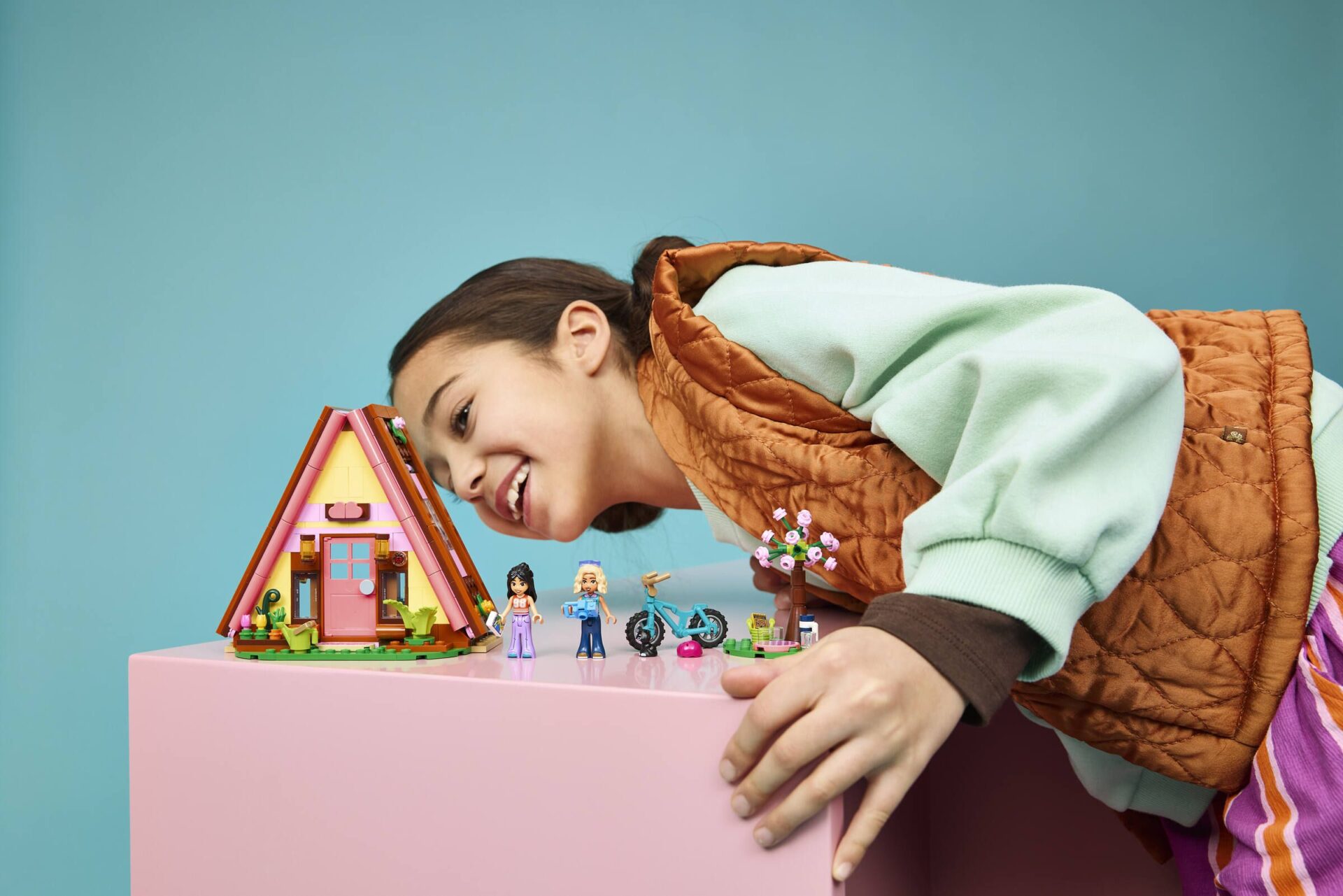 LEGO 42682 Glampinghütte in freier Natur – Bild 9
