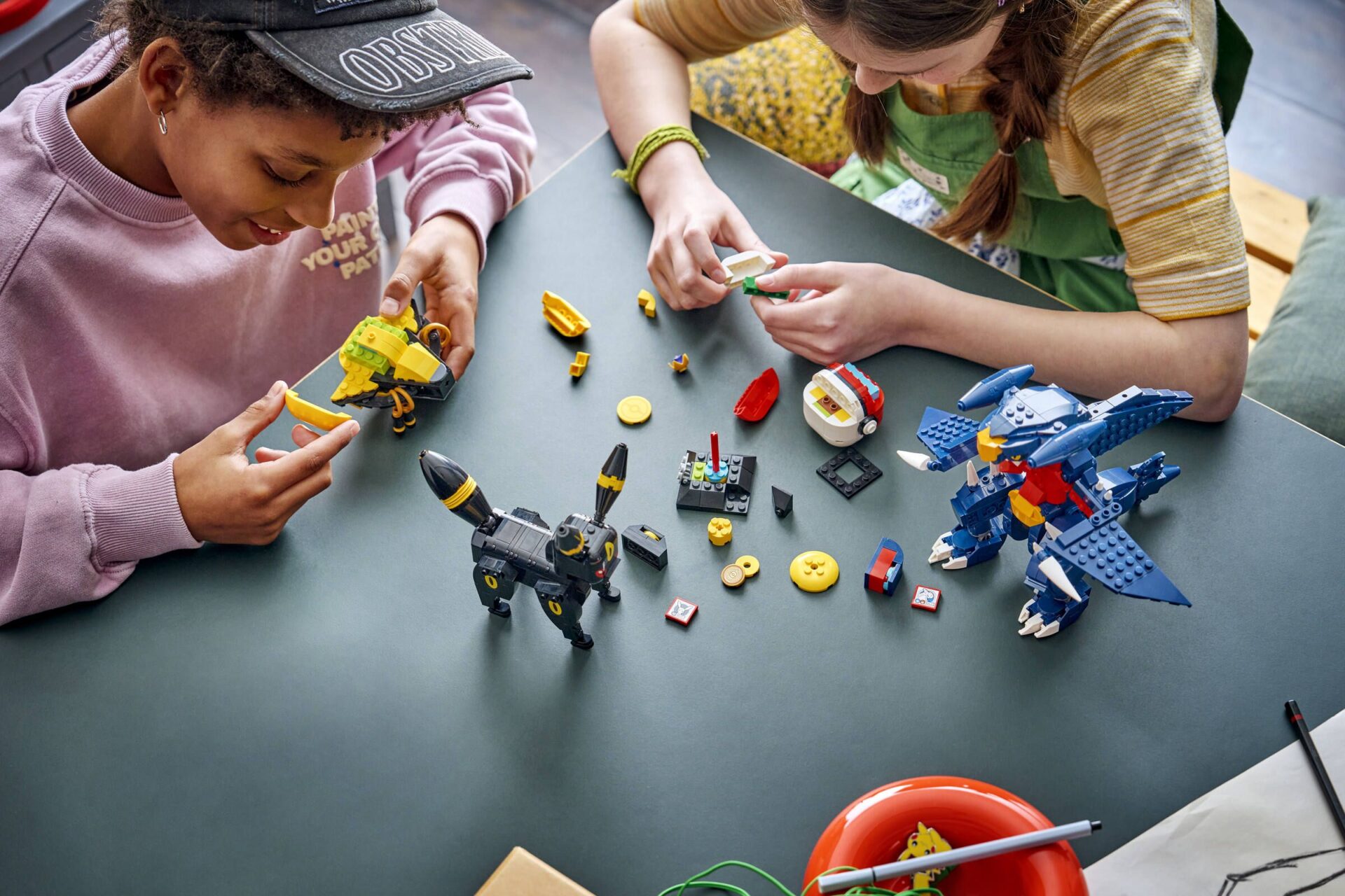 LEGO 72165 SMART Play: Nachtaras und Knakracks Duell um die Meisterschaft – Bild 7