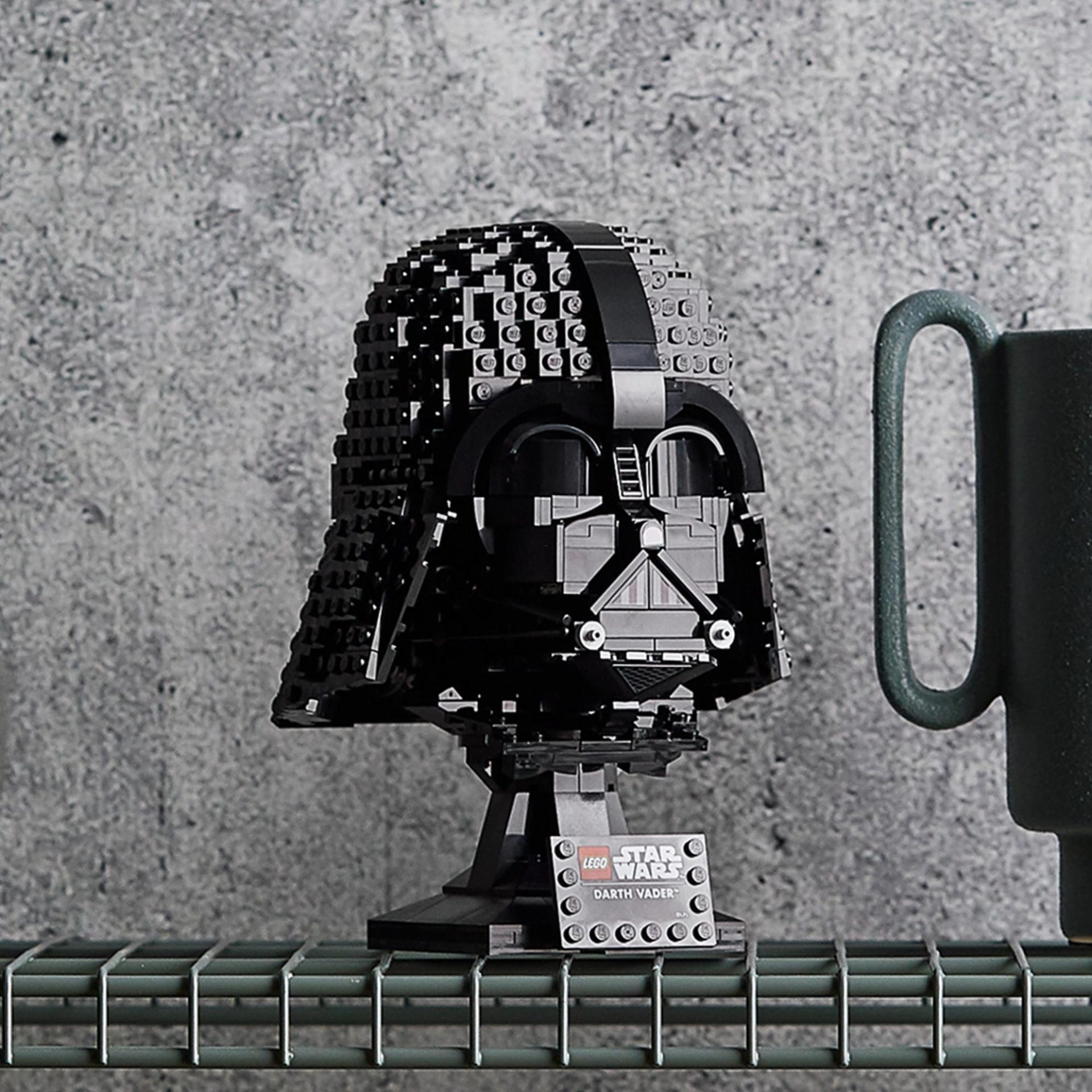 Lego 75304Darth Vader Helmet