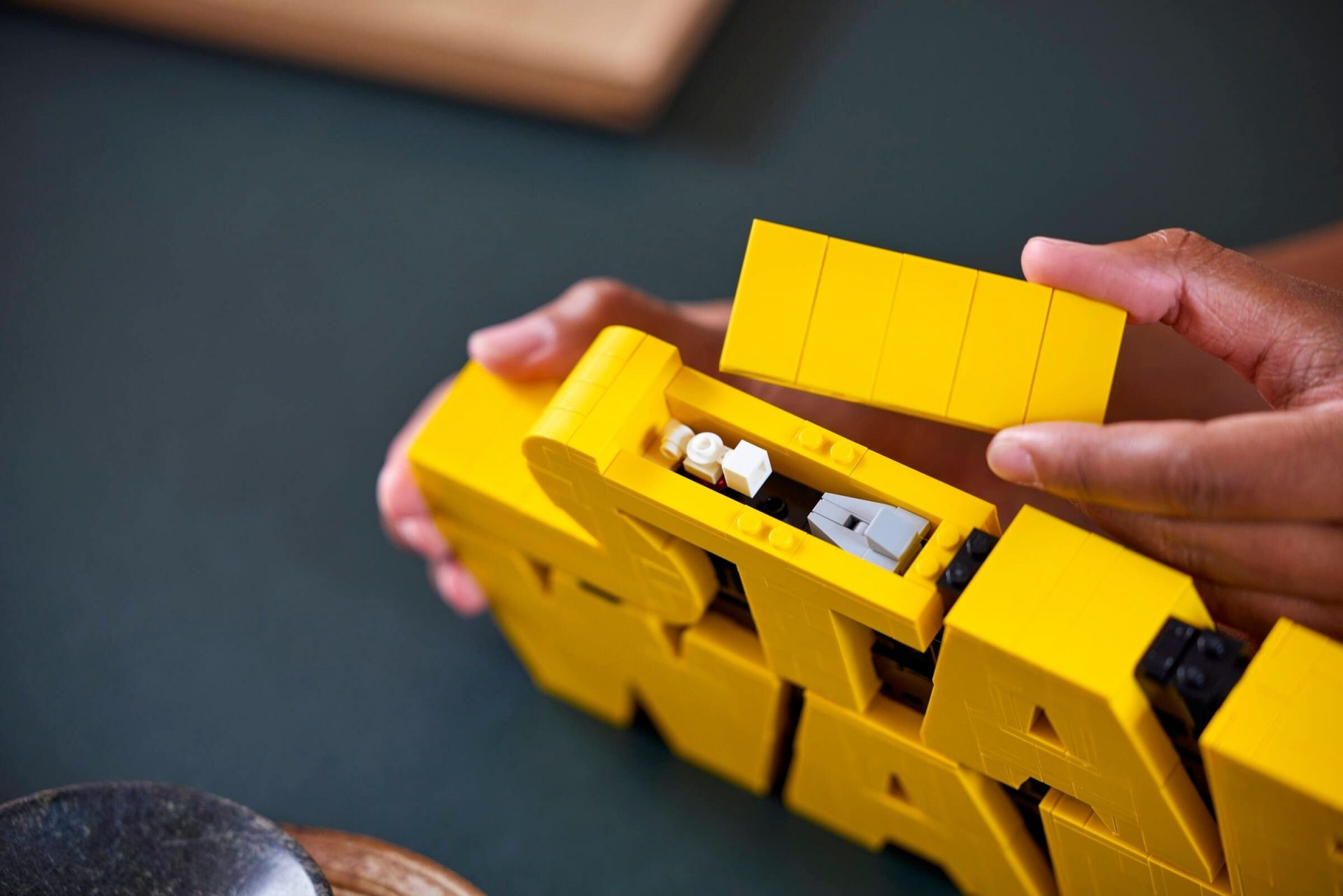 LEGO 75407 Star Wars Logo aus Steinen – Bild 5