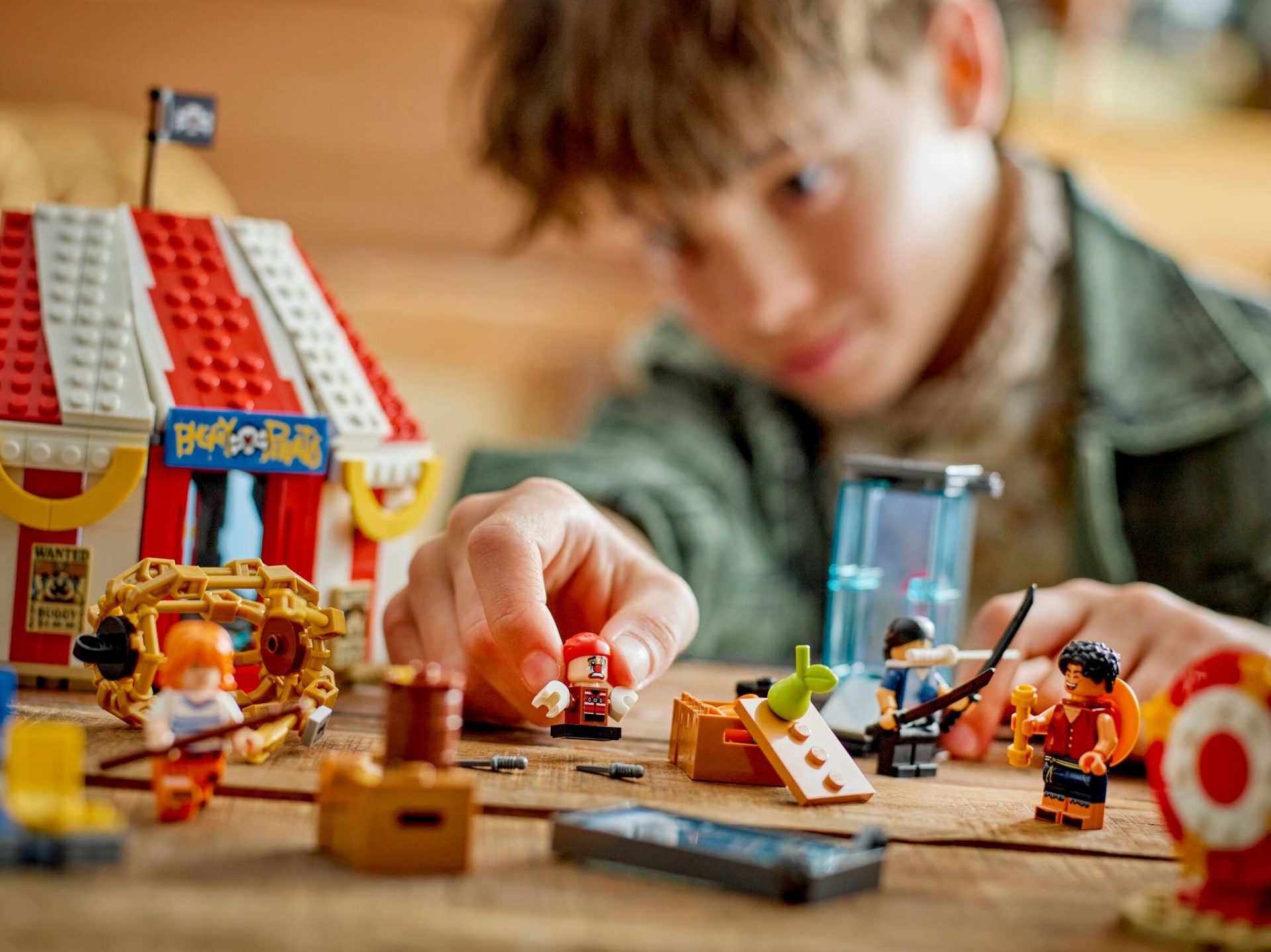 LEGO 75637 Zirkuszelt von Buggy dem Clown – Bild 7