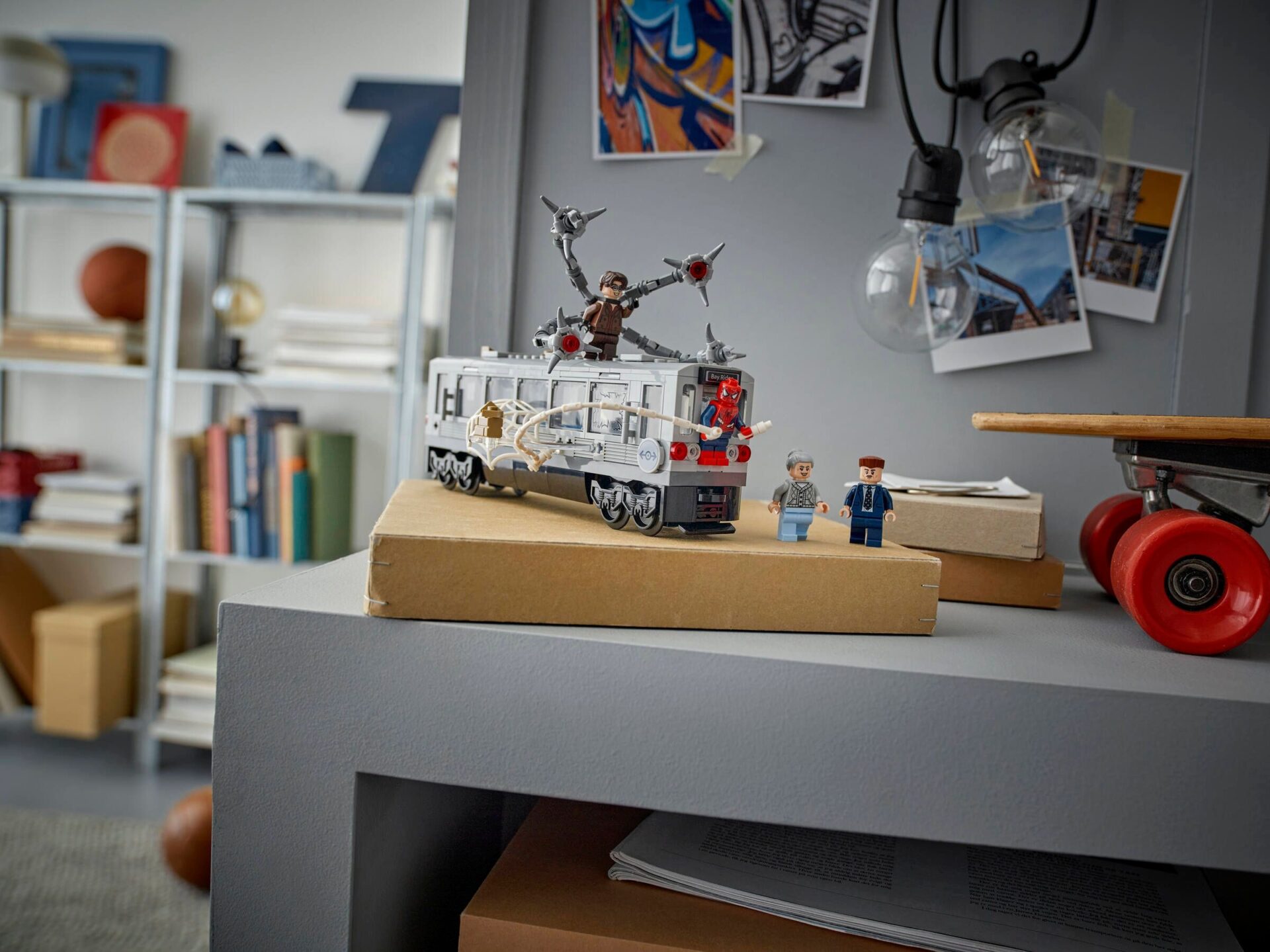 LEGO 76321 Spider-Man vs. Doc Ock: Showdown in der U-Bahn – Bild 7
