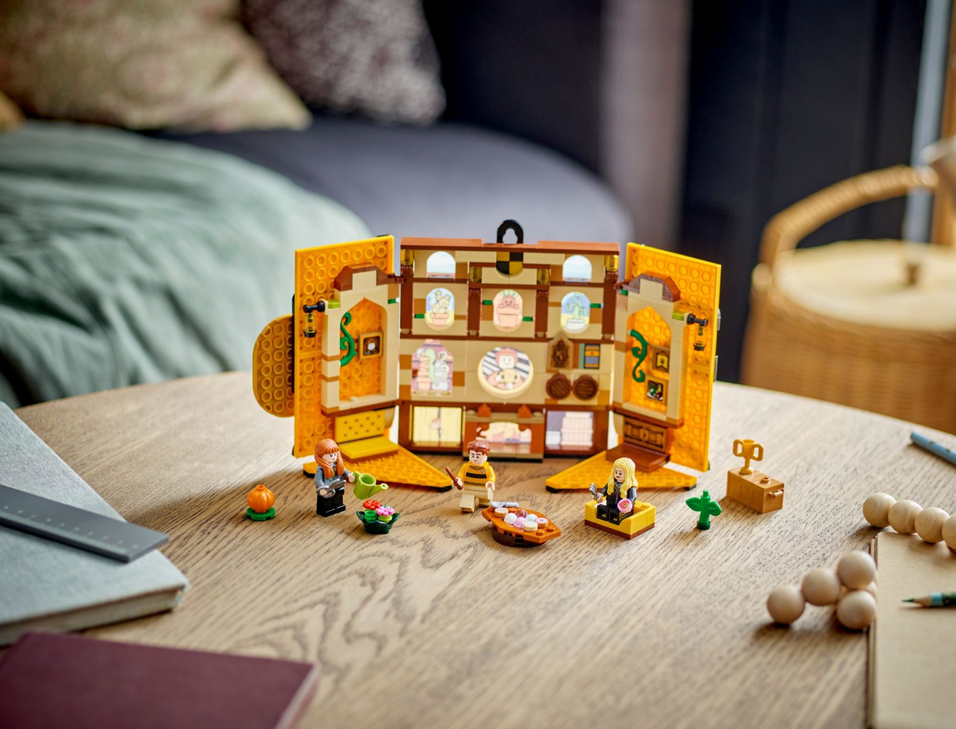 LEGO 76412 Hausbanner Hufflepuff – Bild 7