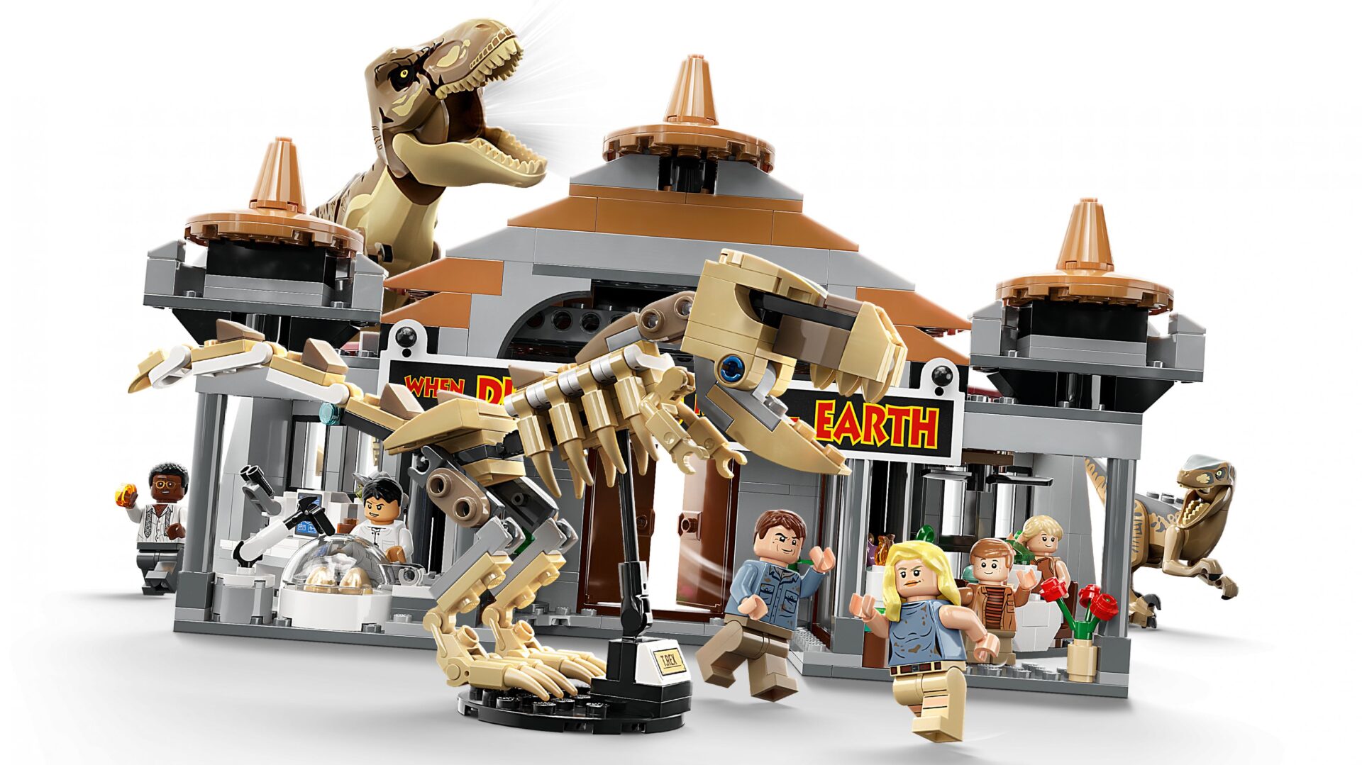 LEGO 76961 Angriff des T. Rex und des Raptors aufs Besucherzentrum – Bild 3